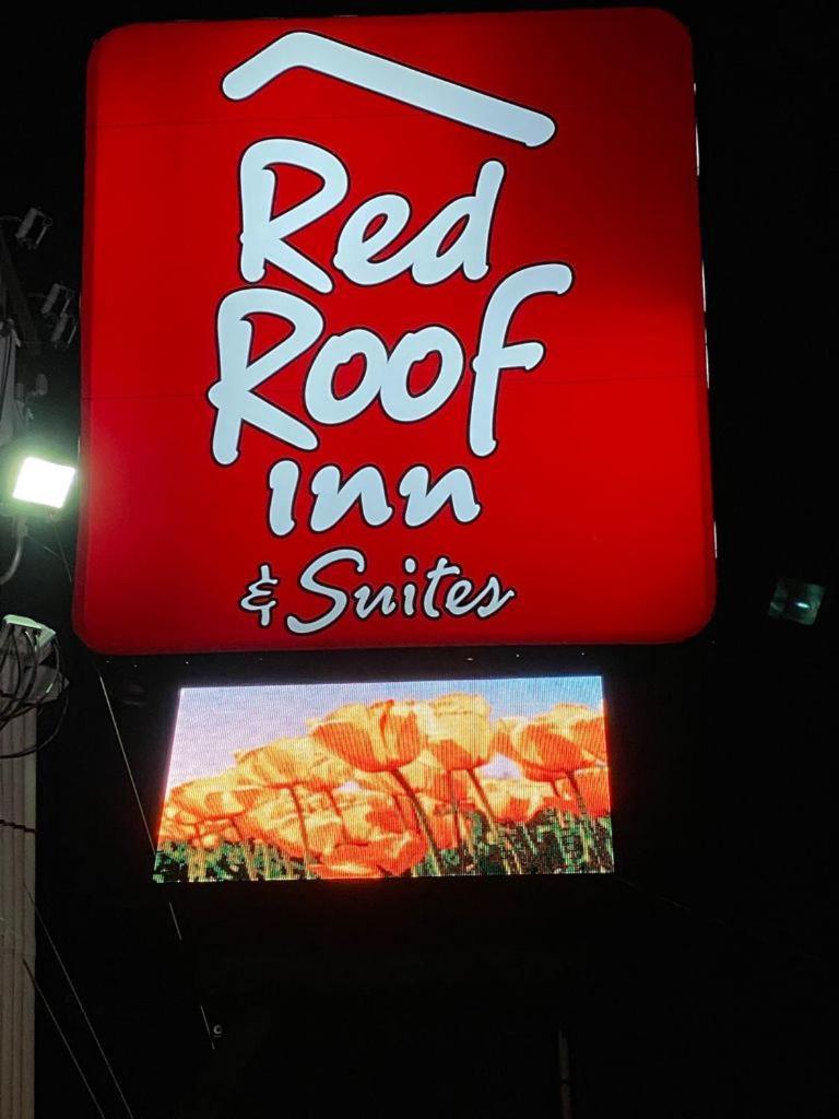 Red Roof Inn & Suites Galloway Buitenkant foto