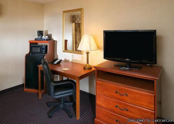 Red Roof Inn & Suites Galloway Buitenkant foto